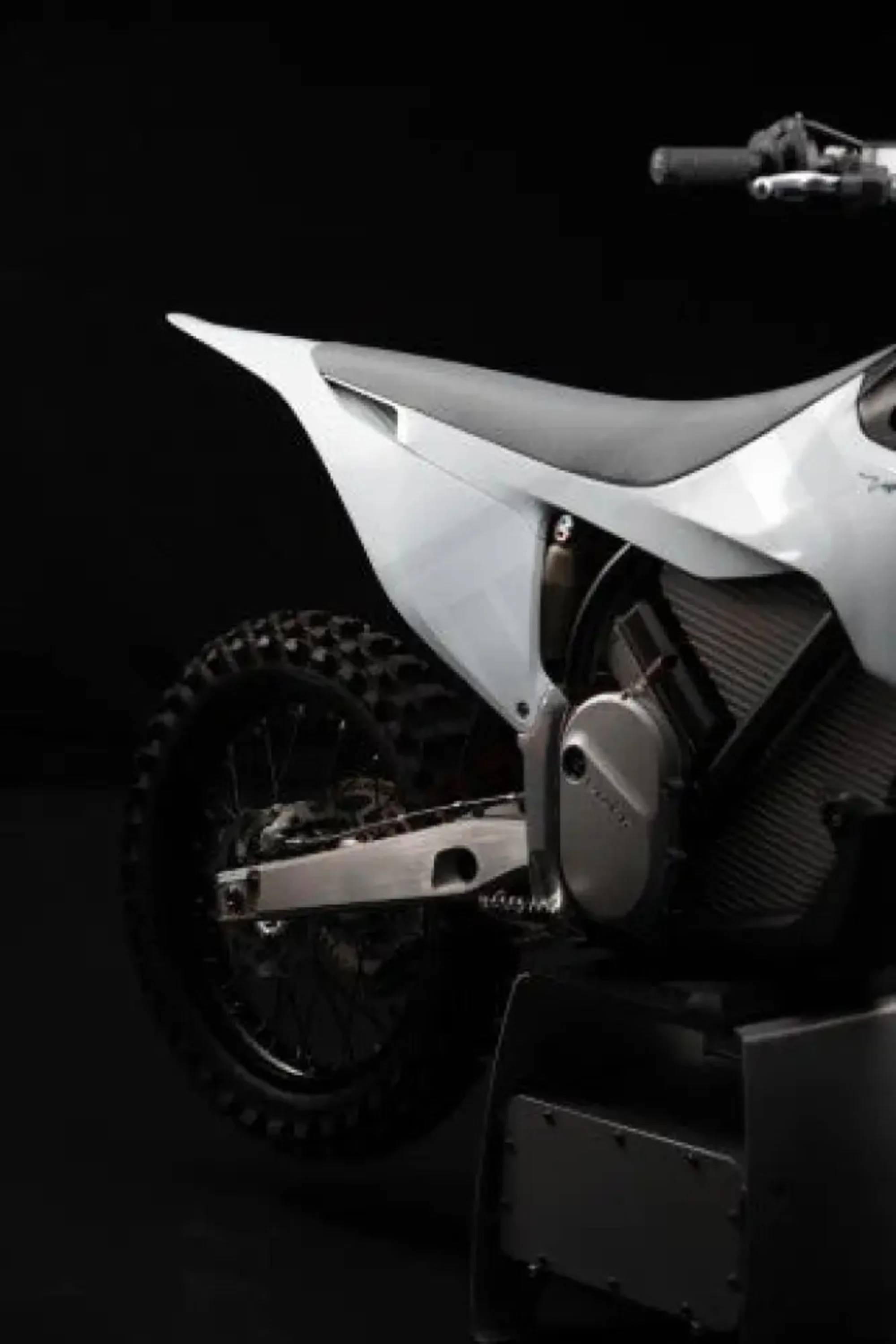 VETERAN Good Price On Stark Varg MX Street Legal Electric Motorcycle 60 80 HP