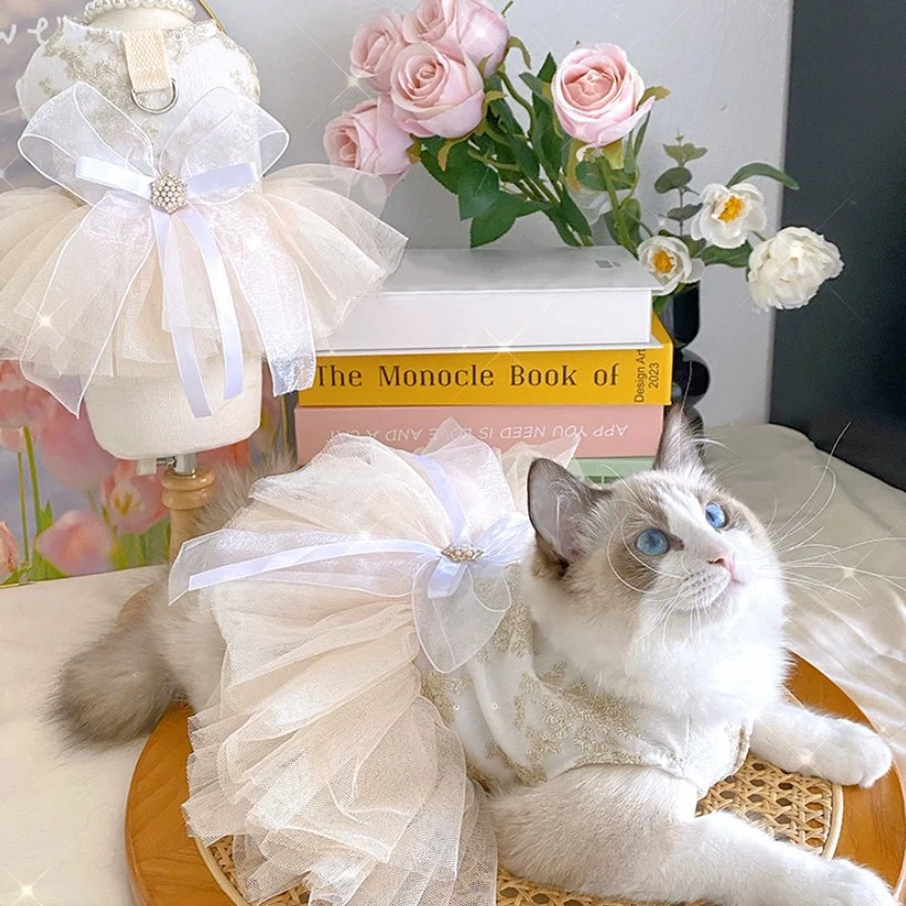 

in Stock Pet Princess Summer Clothes, Dog And Cat White Wedding Dress Skirt Wholesale Pet Apparel for Small Breeds
