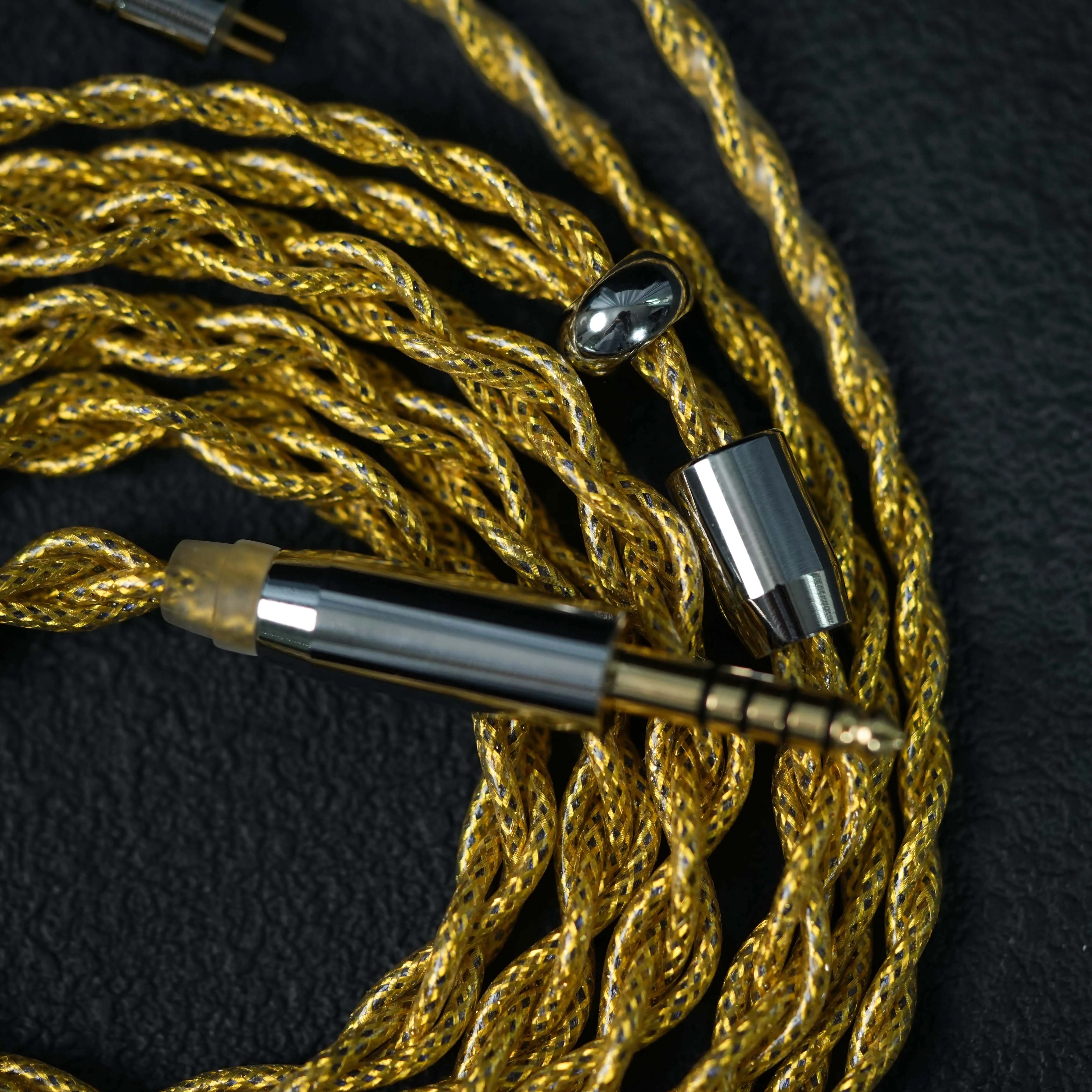 Culemi-12 Nirvana HiFi Ersatz-Upgrade-Kabel 2,5/3,5/4,4mm MMCX/0,78 2Pin/Eingelassener 2Pin Anschluss Geeignet für SA6 MK2 TANGZU FUDU – Detail 7