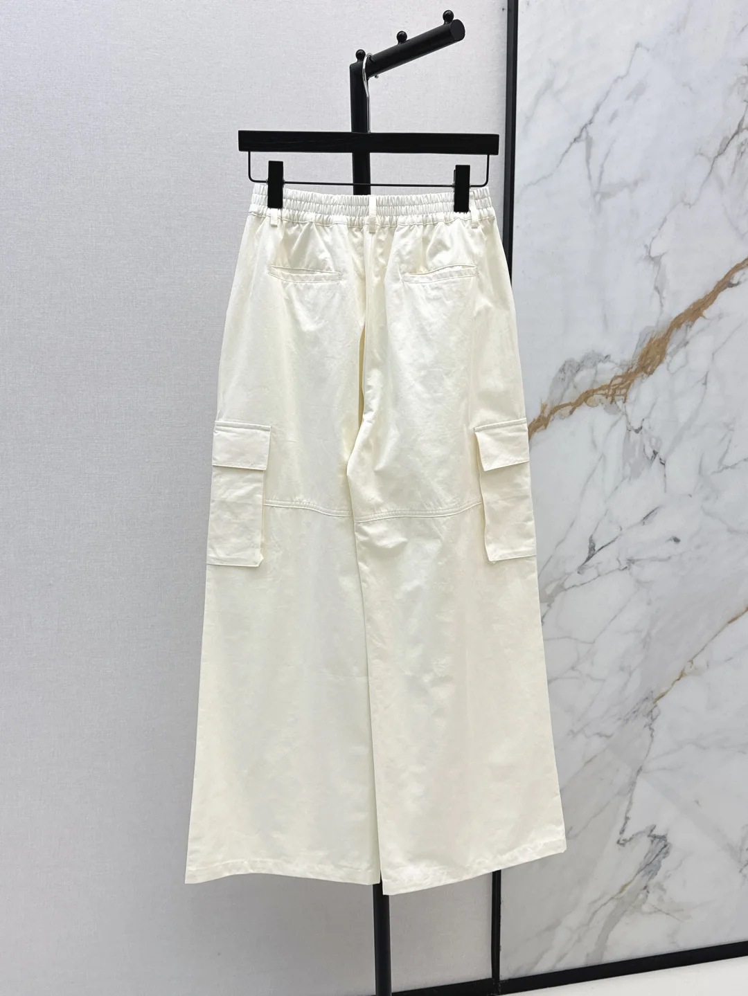 

2025 summer fashion new casual women's wear embroidery decoration casual overalls loose pocket straight pants