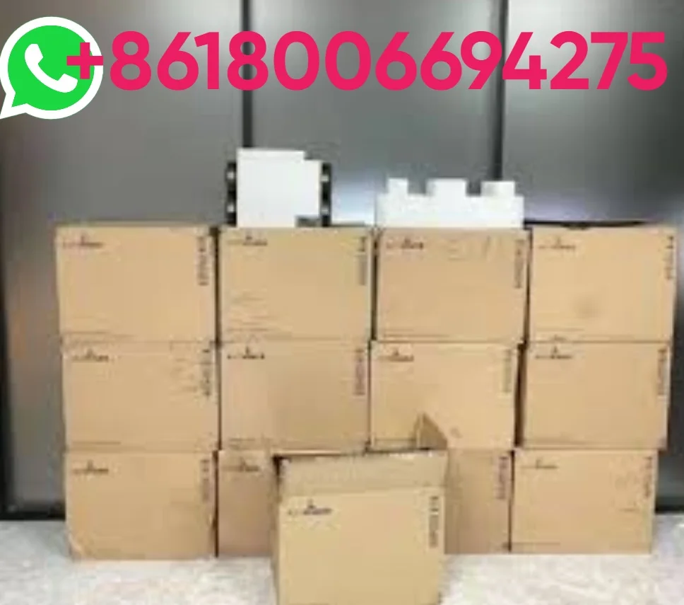 

B. Bitmain Antminer Z15 Pro 840 Ksol/s 2780W ASIC-майнер ZEC ZEN Equihash