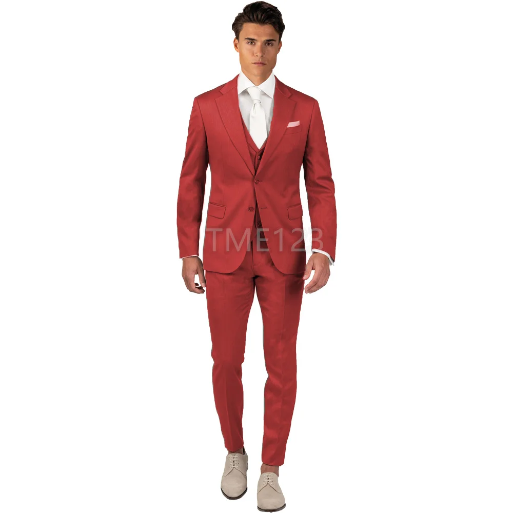 

2022 New Arrival Men‘s Suits 3 Pieces Red Business Retro Classic Pattern Tuxedos For Wedding Blazer Pants Vest