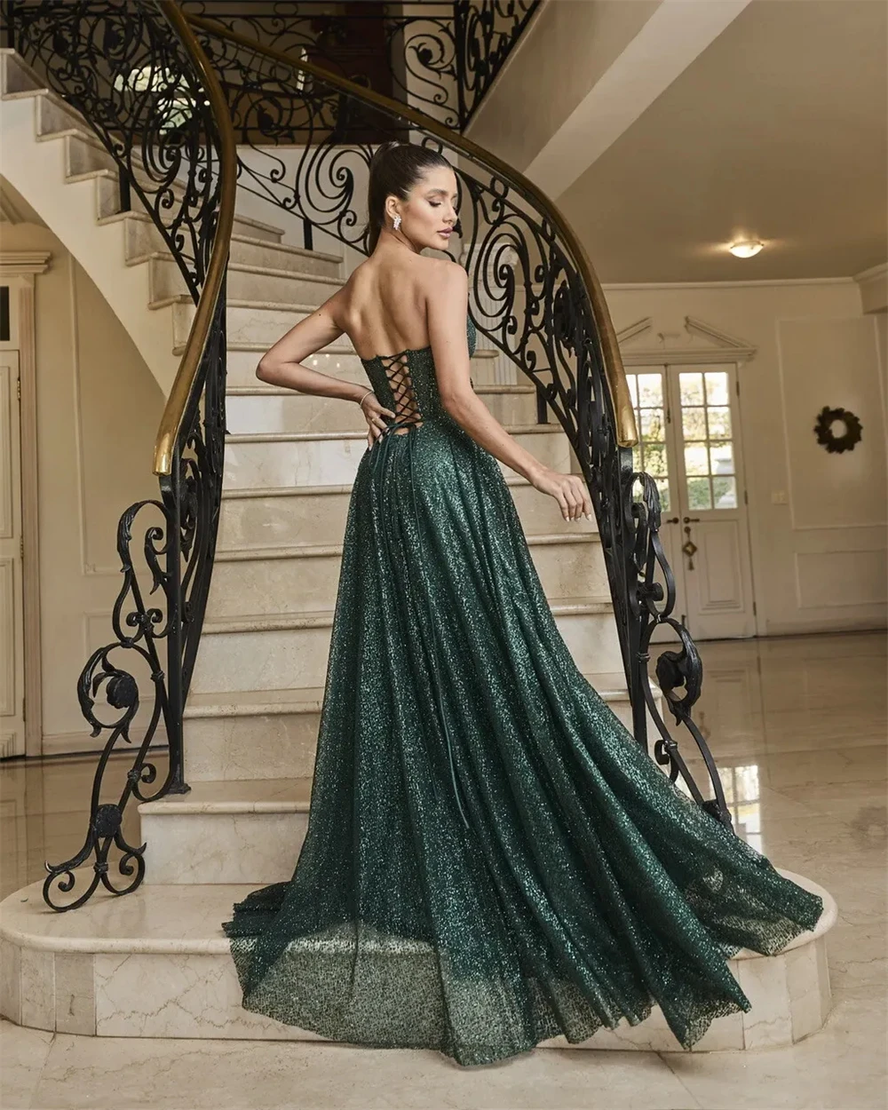 Sansa Personalizzato Verde Smeraldo Lato Split A-line Corsetto Abito da ballo Senza maniche Abiti da Noche Pavimento-Lunghezza Serata Formale 2025