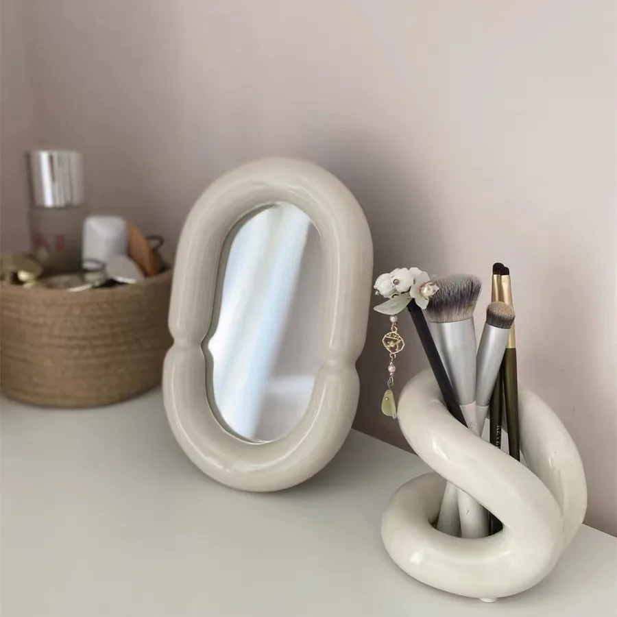 Luxury Ceramic Makeup Brush Holder Creative Rope Knot Ceramic Tooth Brush Holder Nordic Bathroom Accessories Storage