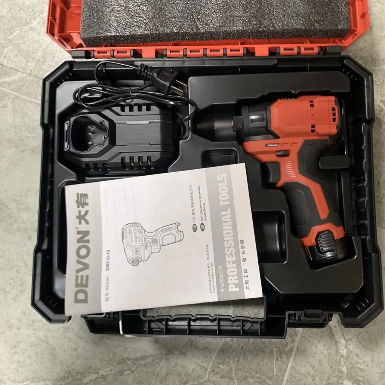 Devon 5767 12 V akumulatorowy wkrętak udarowy bezszczotkowy 140 Nm 3300 obr./min 4100ipm 2 inteligentna funkcja przekładnia udostępnij platforma akumulatorowa — zdjęcie 2