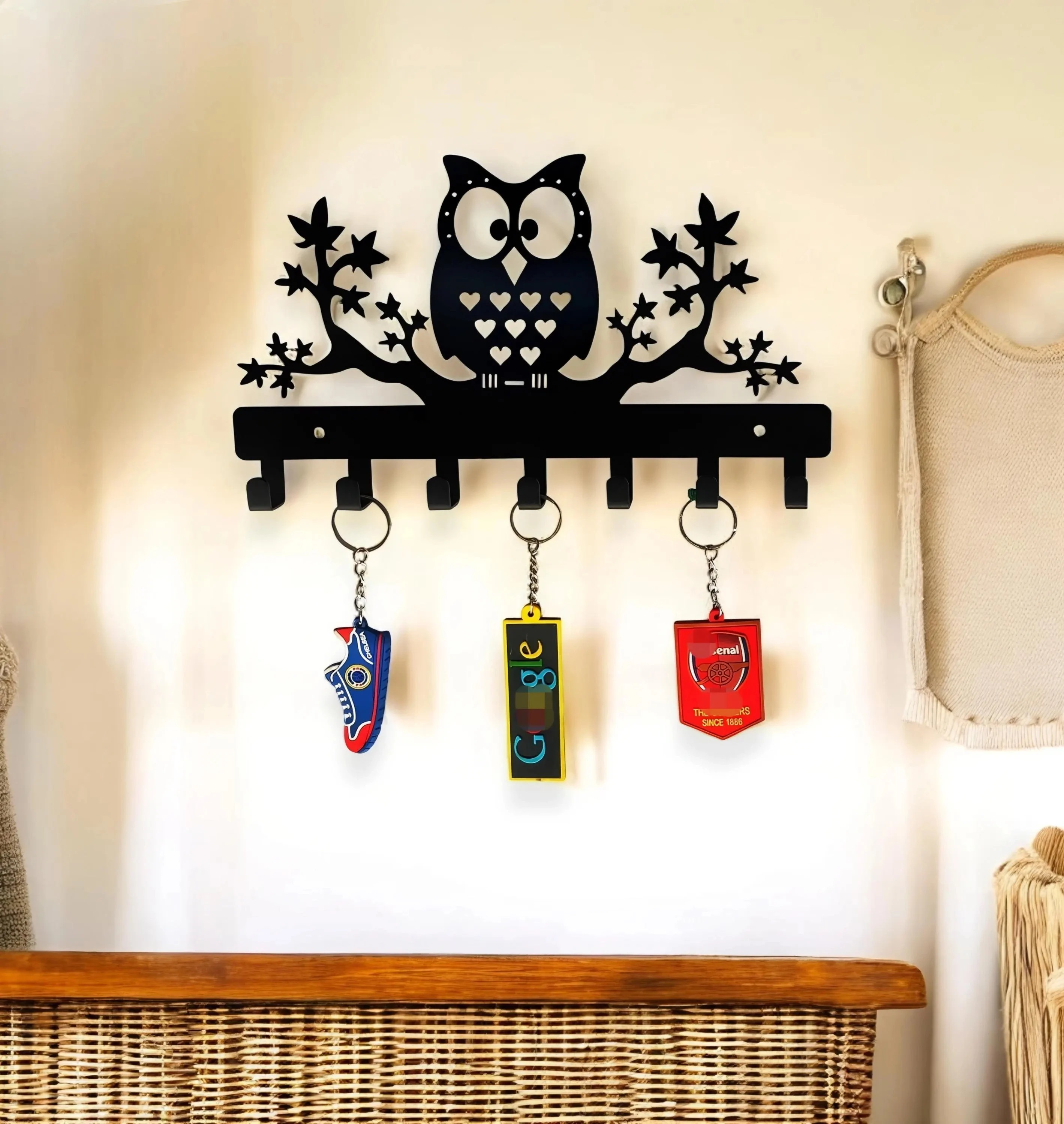 かわいいフクロウのメタルキーホルダー：壁掛けコート＆タオルラック