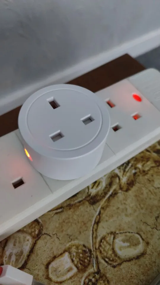 Zigbee Smart Plug 16A UK Socket Works With Alexa Google Home Energy Monitor Timer Remote Control for Electrical Sockets Tuya APP photo review