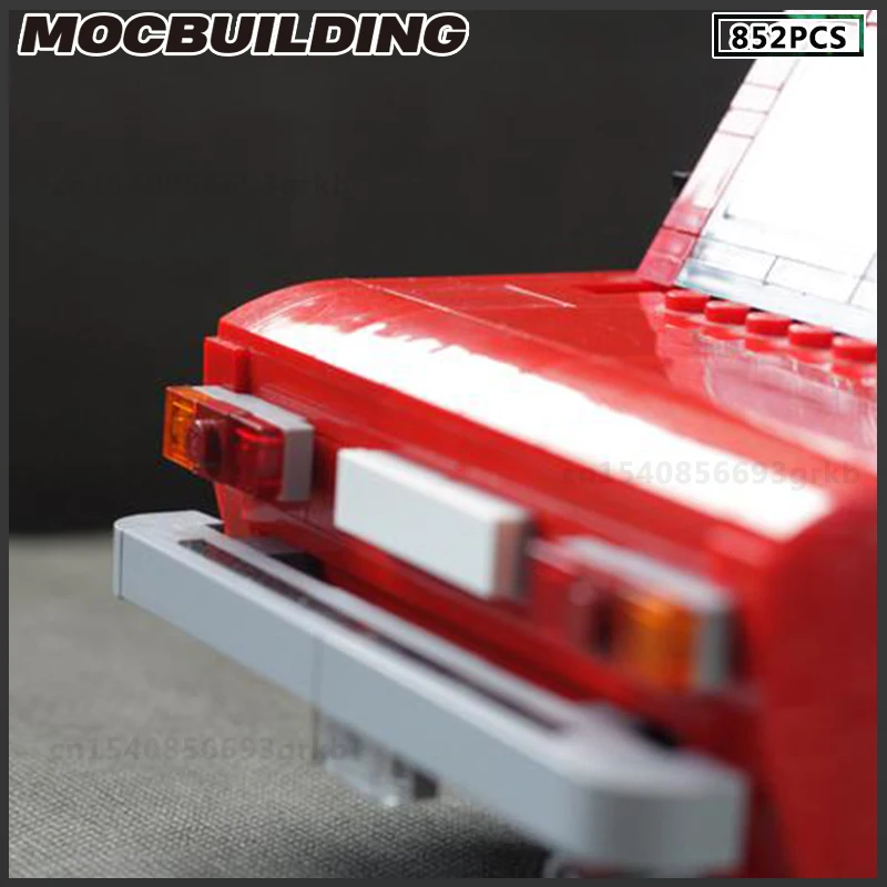 European Style Car MOC Building Block Classic Nostalgia Series Vintage Automobile 1200 Red Toy Gift Collection Birthday Present