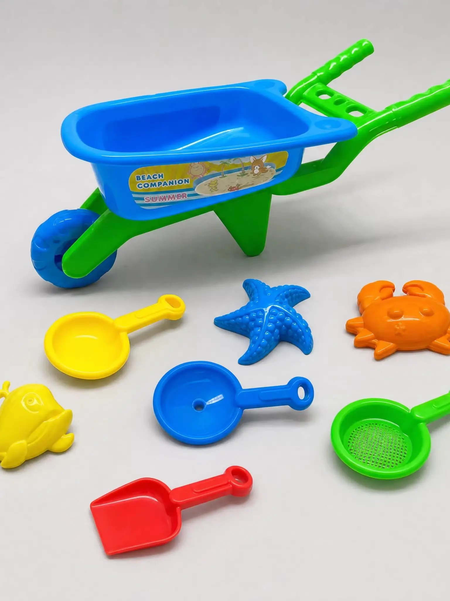 Strandkar met set van 8 zandaccessoires en zeef - Speciale aanbieding in 2-pack voor kinderen, educatief zomerspeelgoed, ideaal voor strand en tuin, koop meer en betaal minder
