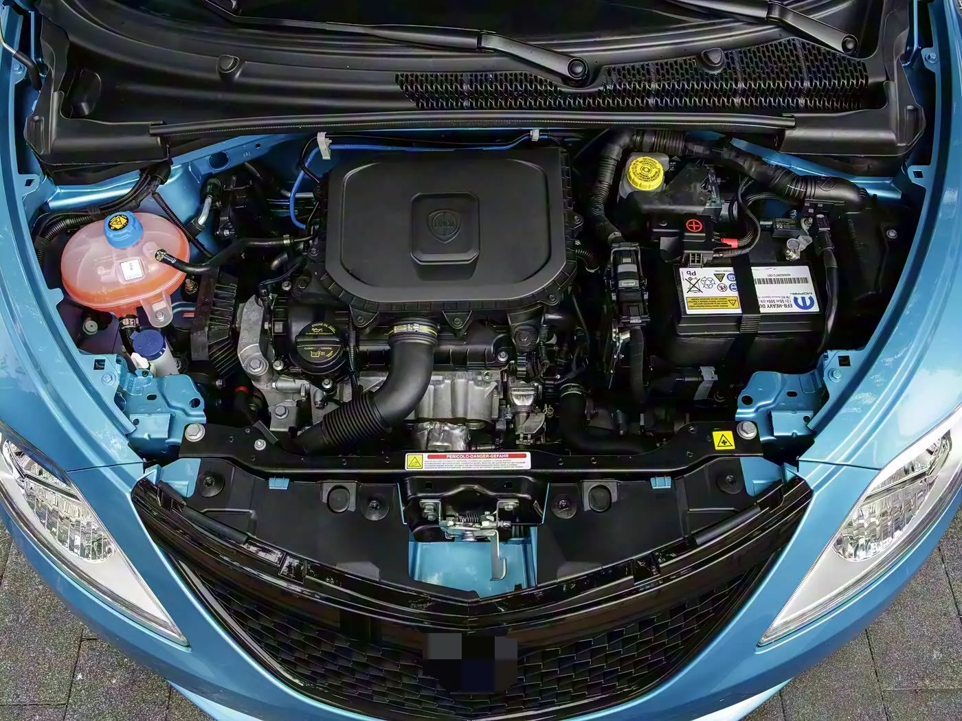 

2PC Hood Damper For 2010-2023 Lancia Ypsilon 846 Hatchback Front Bonnet Modify Gas Struts Lift Support Shock Absorber Piston Rod