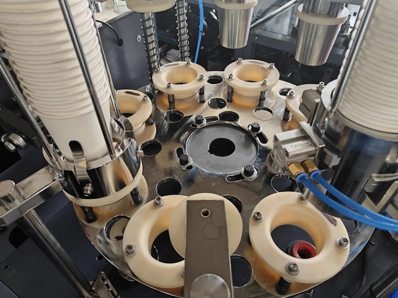 High Capacity Bagasse Paper Bowl Machine Pulp Inner Package Molding Machine Fully Automatic High-Speed Paper Cup Making Machine