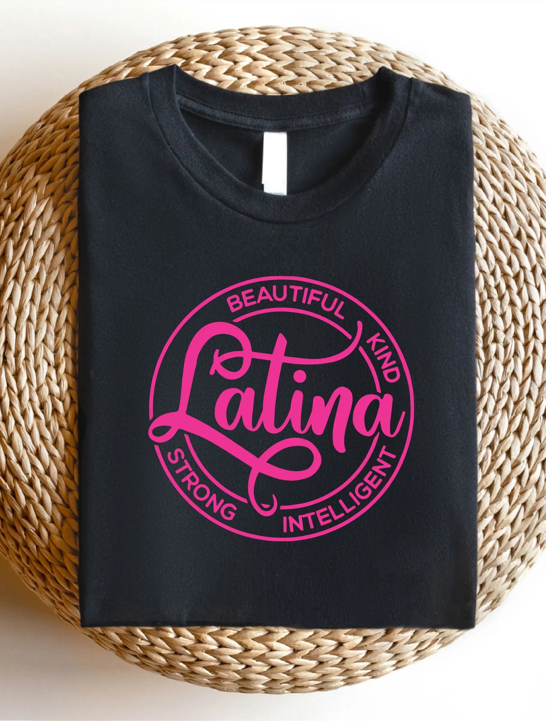 Latina Women's Short Sleeve Shirt, Crew Neck Comfortable T-Shirt, Pink Latina Letter Print Tee