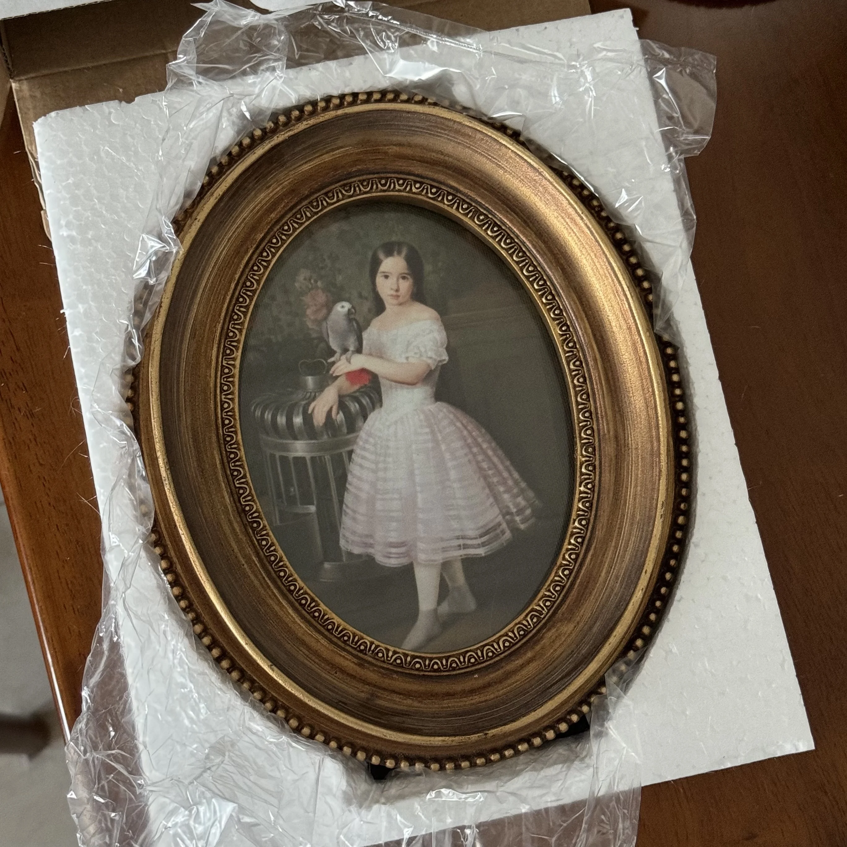 Oval Vintage Picture Frame 5x7 inch, Antique Ornate Picture Frame, Victorian Retro Decorative Photo Frame