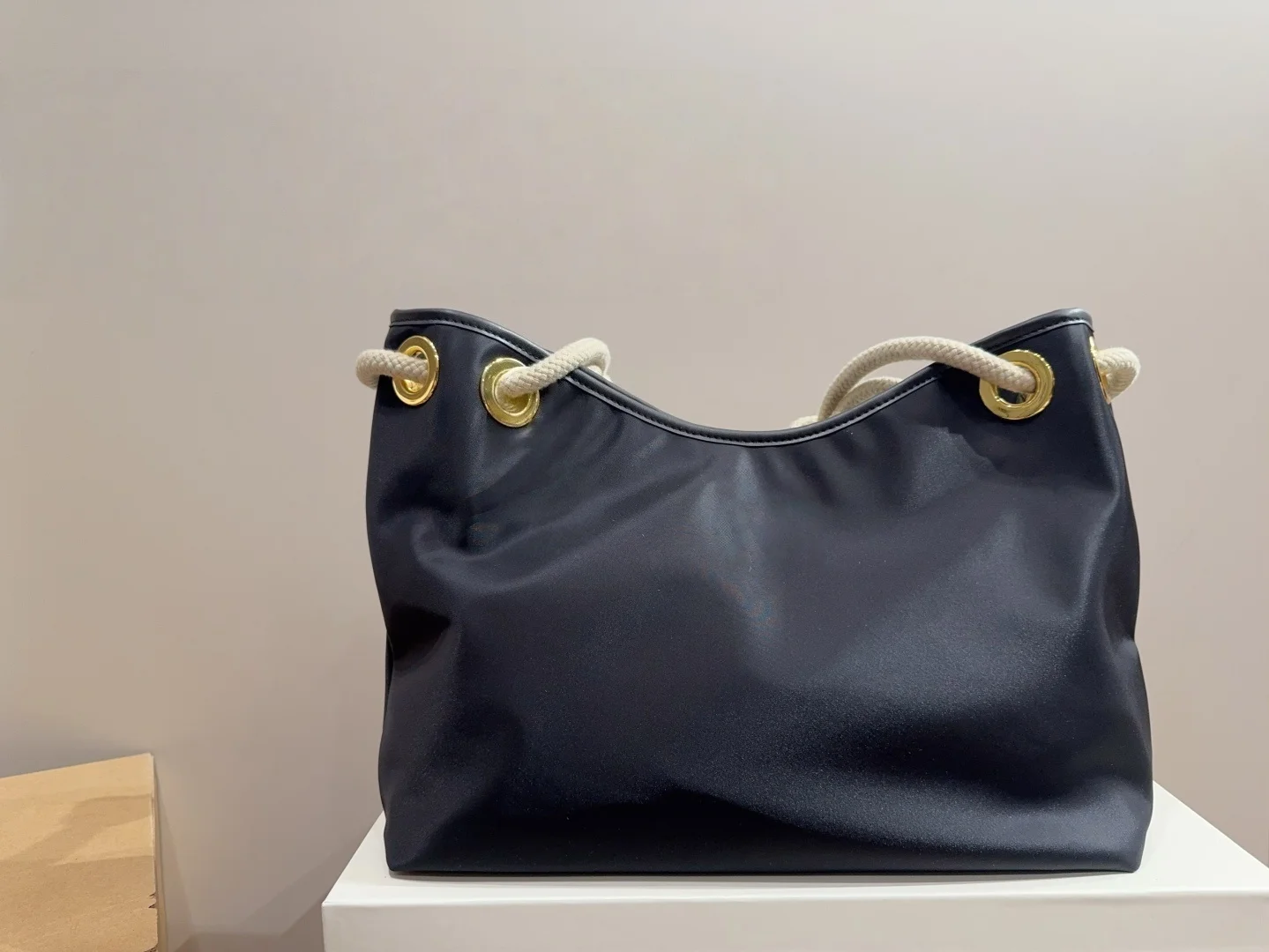 

Новая нейлоновая сумка с раздвижной плетеной веревкой, модная большая сумка большой емкости