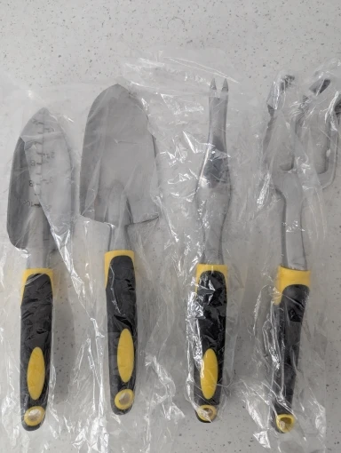 New 4/5Pcs Garden Tool Set Garden Shovel Transplant Trowel Hand Rake Weed Puller Garden Fork Pruning Shear for Planting Weeding photo review