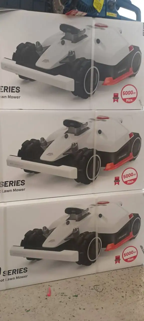 

HOT DEAL LUBA 2 AWD1000, AWD3000, AWD5000, AWD10000 Perimeter Wire Free Robot Lawn M.o.w.e.r EU Plug