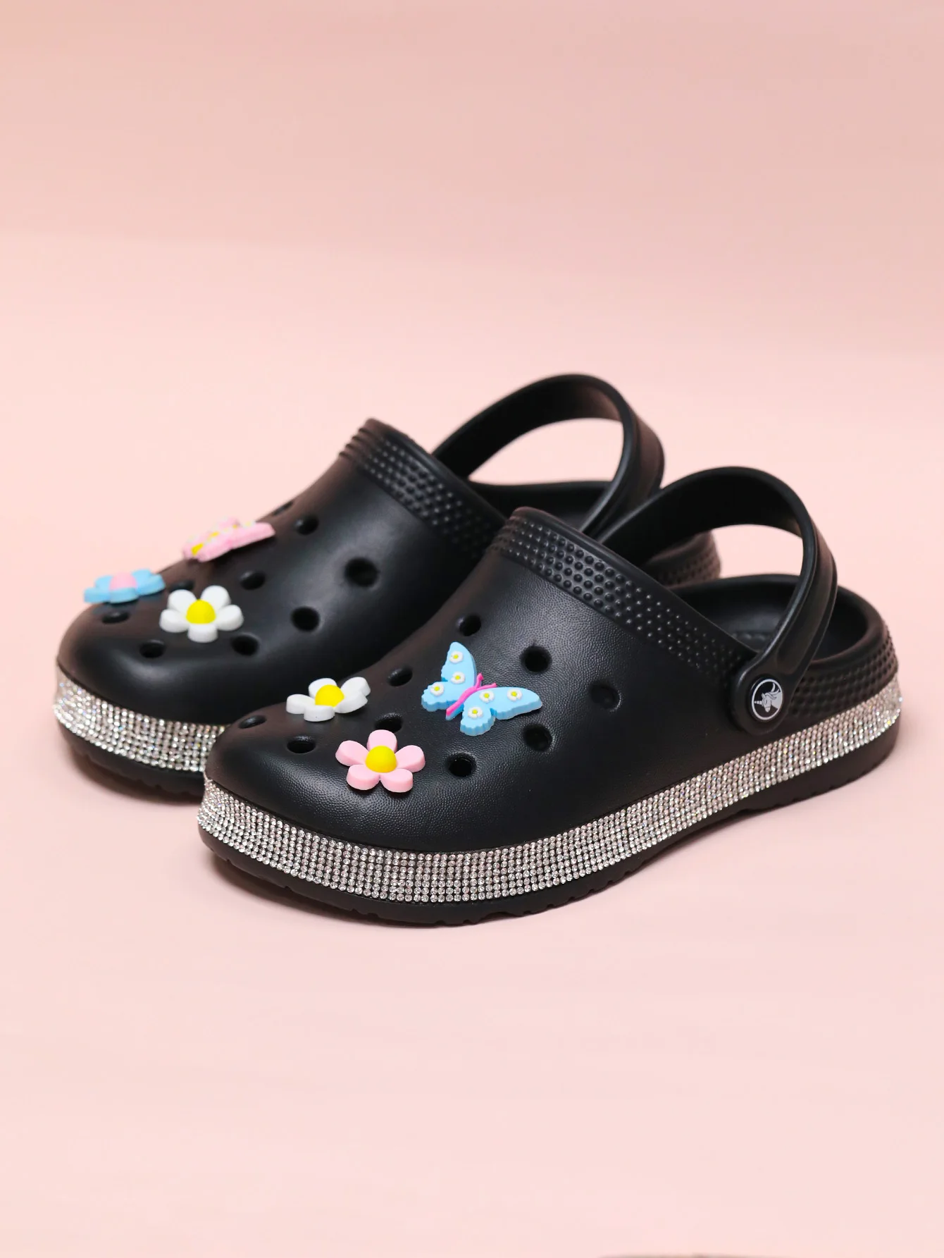 Kinderschuhe für den Garten, leichte EVA-Kinderschuhe und -Pantoffeln, rutschfeste Sandalen, atmungsaktive Slipper für drinnen und draußen K55 – Detail 18