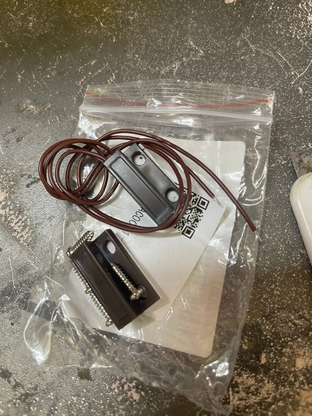 MC-38A Wired Door Window Sensor Detector Magnetic Switch Normally Closed or Normally Open NC/NO for Home Security Alarm System photo review