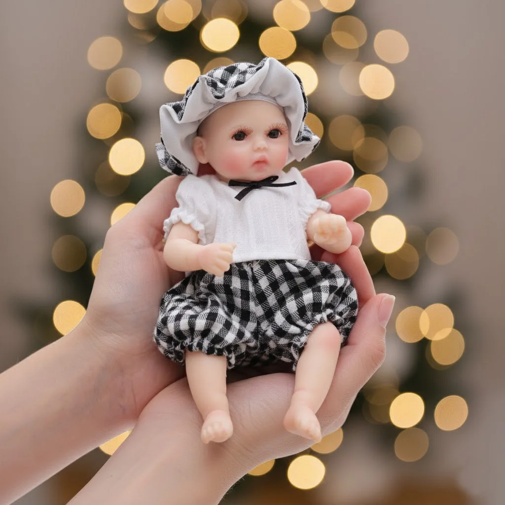 

Cloveray 8 inch Mini Full Body Silicone Realistic Reborn Baby Doll Super Soft Solid Silicone Doll High Quality Original Kid Gift