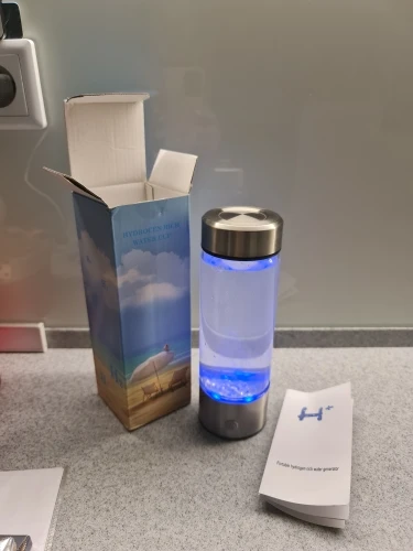 Hydrogen-Rich Water Cup Portable Electric Hydrogen Rich Water Generator Bottle Titanium Quality Filter Healthcare Water Cup USB photo review