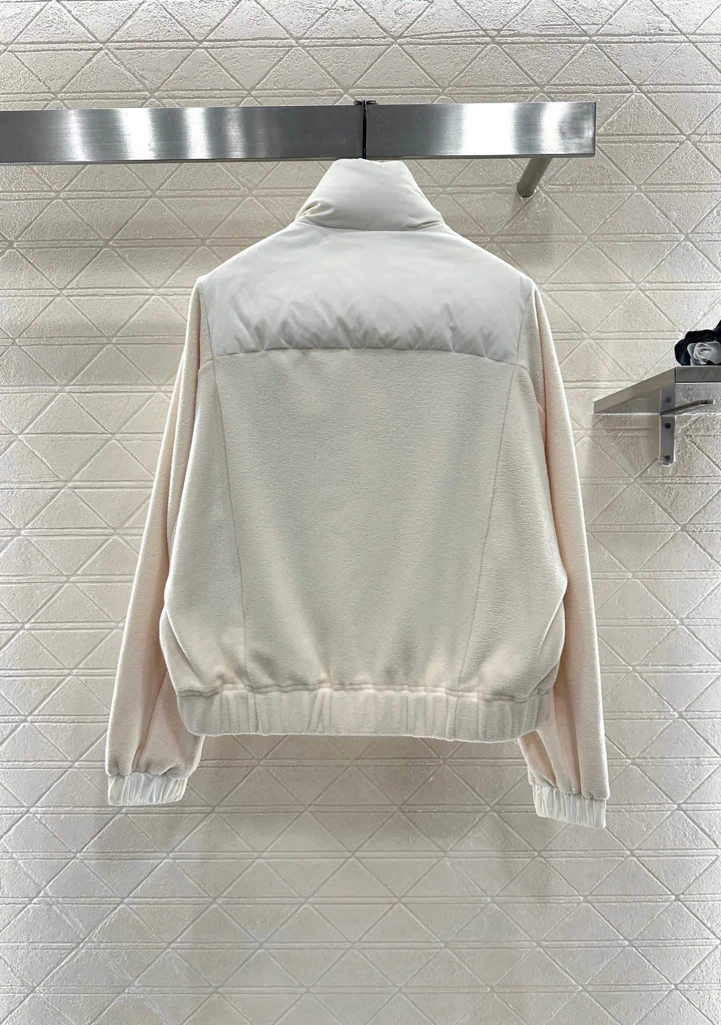 

2023 осенне-зимняя модная теплая новая женская куртка на гусином пуху с воротником-стойкой, пуховик на молнии