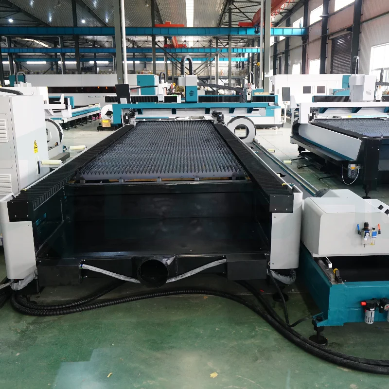 High Configuration Laser Cutting Machine Promotion Factory Price Cutting Plate Pipe c=Cutting Length 6 Meters Working Area 3015