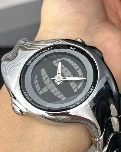 Imagen 1 del producto BENLYDESIGN GL570 Y2K Reloj digital retro para hombre Relojes electrónicos pulidos de acero inoxidable estilo BigTic para hombre