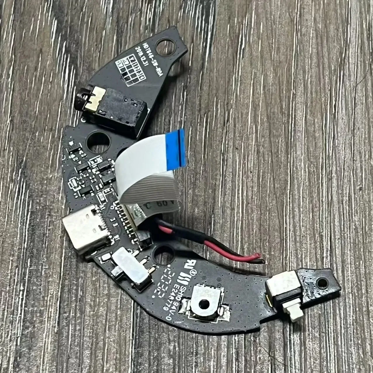 Oryginalna część zamienna PCB do słuchawek bezprzewodowych Logitech G PRO X wymiana płyty głównej audio / ładowarki G PRO X — zdjęcie produktu 6