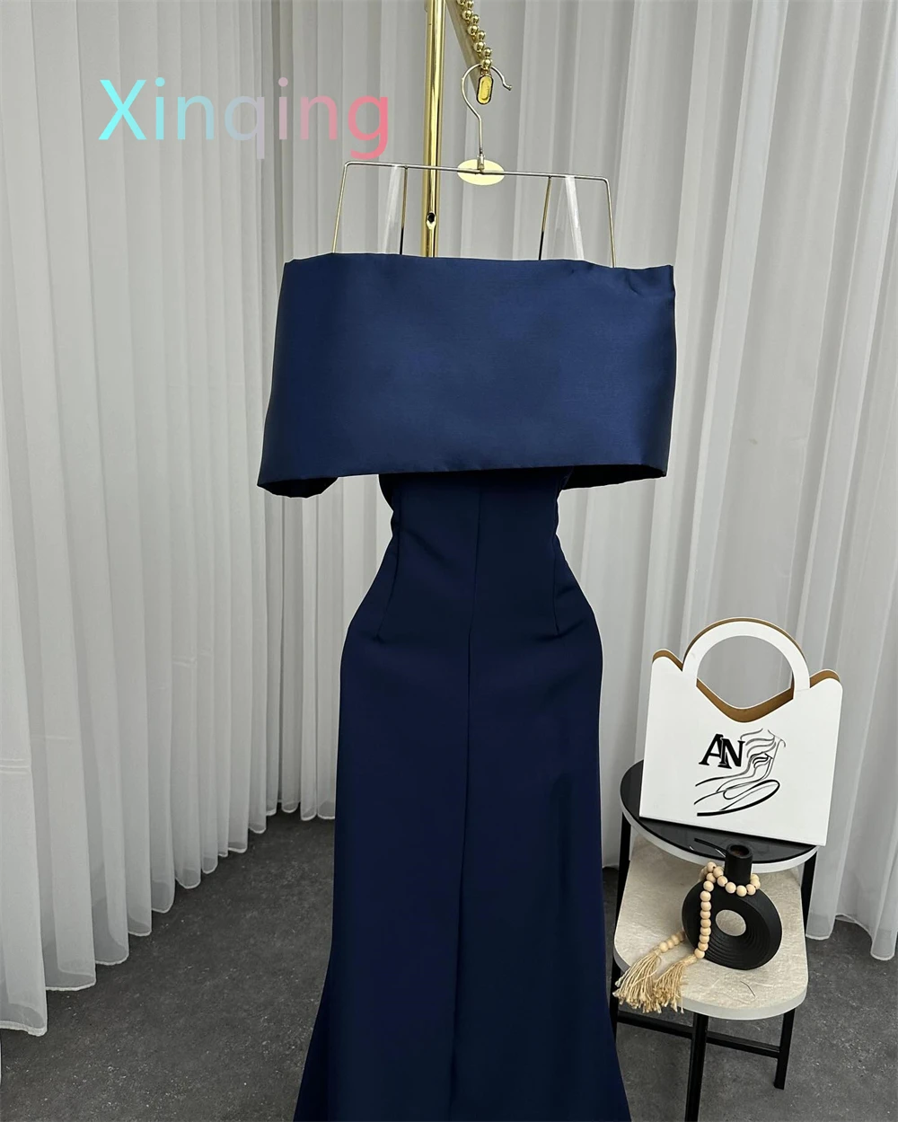 Customized  Mermaid Graceful Blue Jersey Evening Dress Modern Boat Neck Off the Shoulder Sleeveless Prom Dress Fashion  image 5