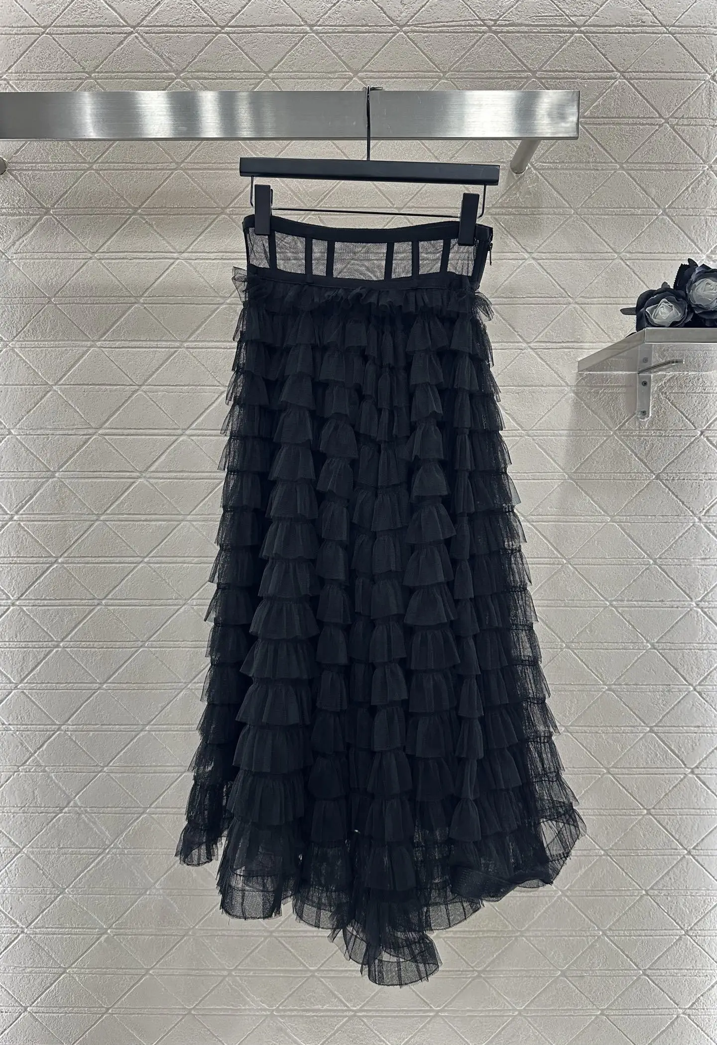 

Multi-layered silk long mesh skin-friendly breathable gauze skirt