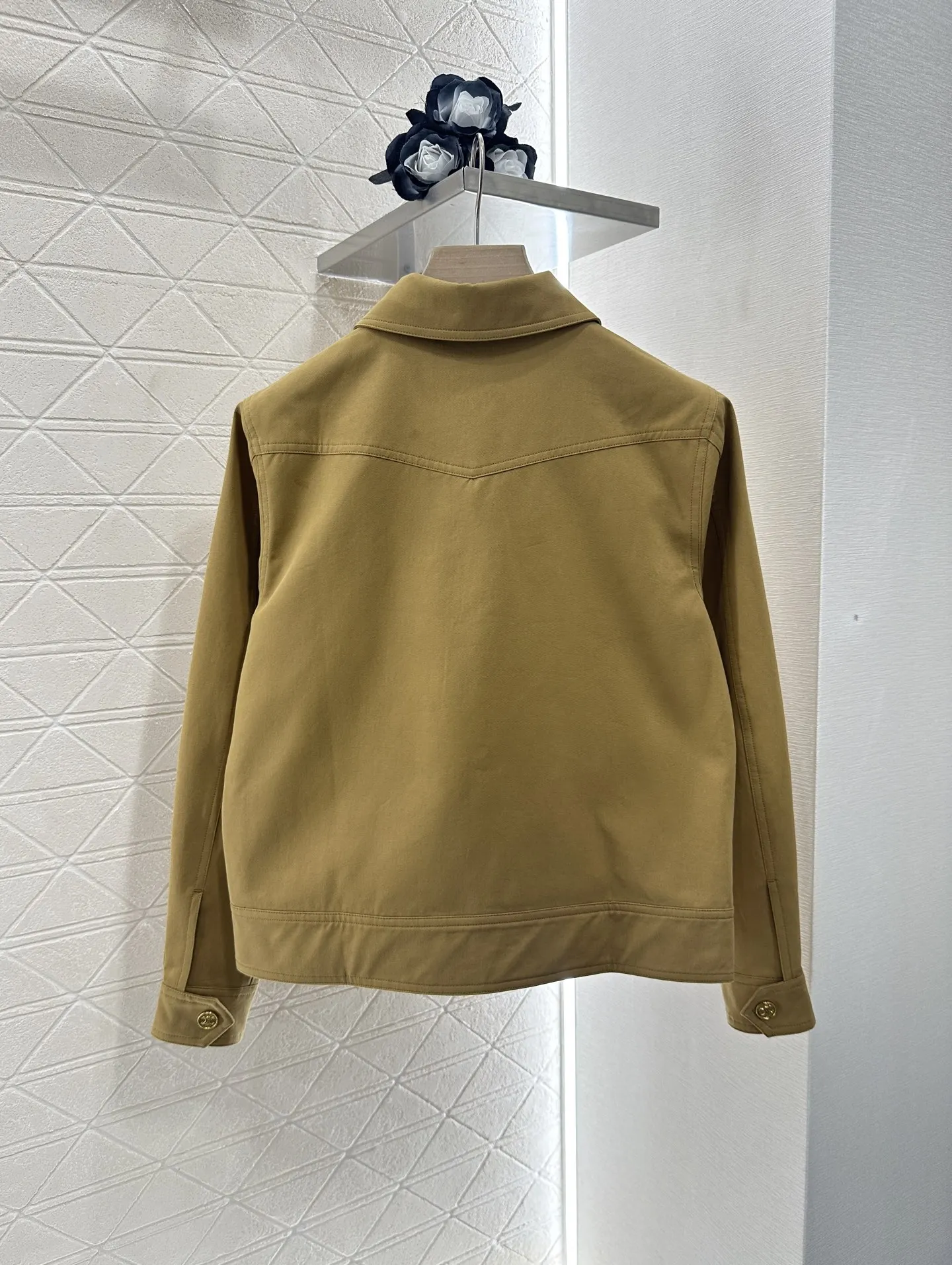 

2025 Autumn New Style Women's Retro Collar Jacket - Simple, Comfortable and Casual Style