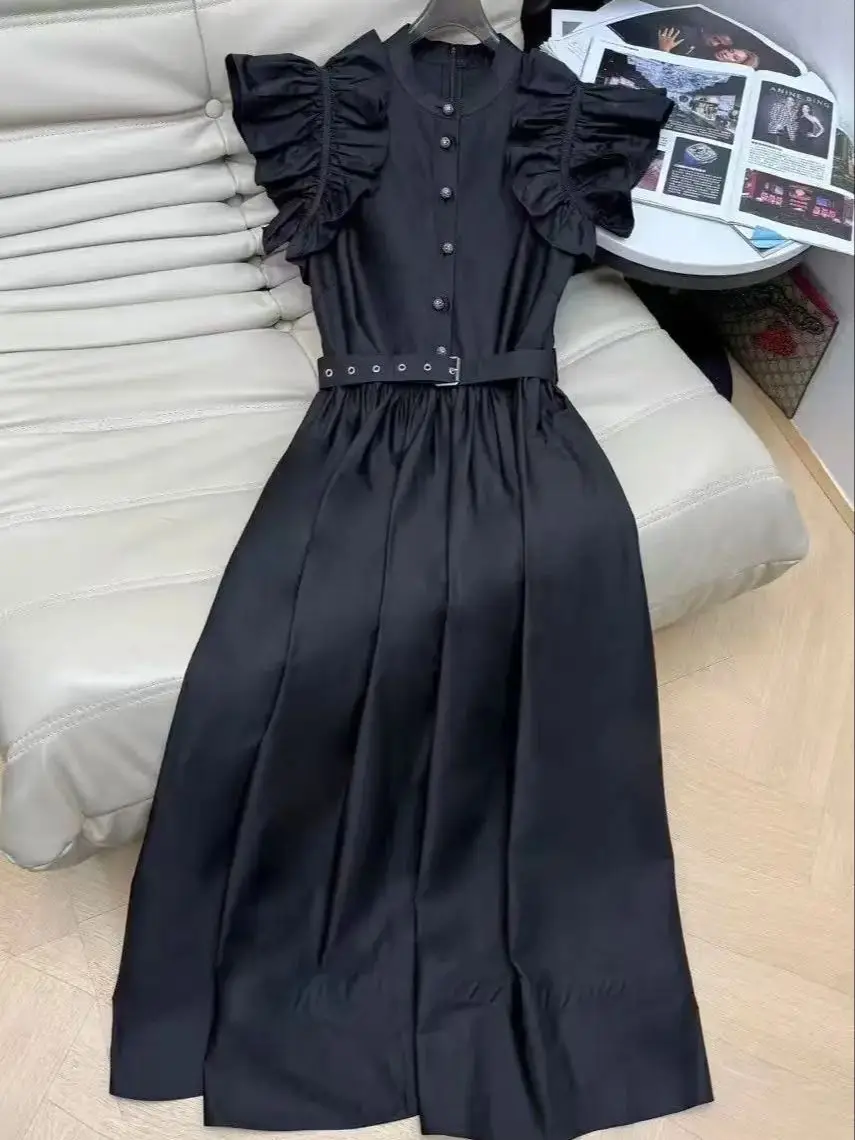 

Spring-summer romantic-style dress with belt and ruffled sleeves