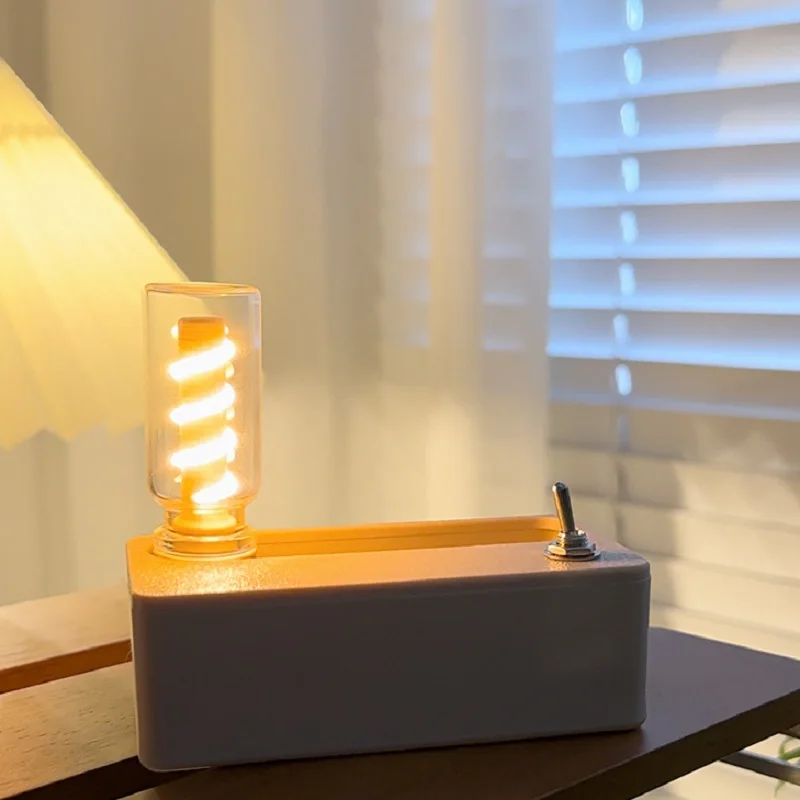Luce notturna meccanica Fidget Giocattoli creativi Regalo con base magnetica a scatto Decorazione da scrivania Lampada portatile per campeggio camera da letto per ragazza