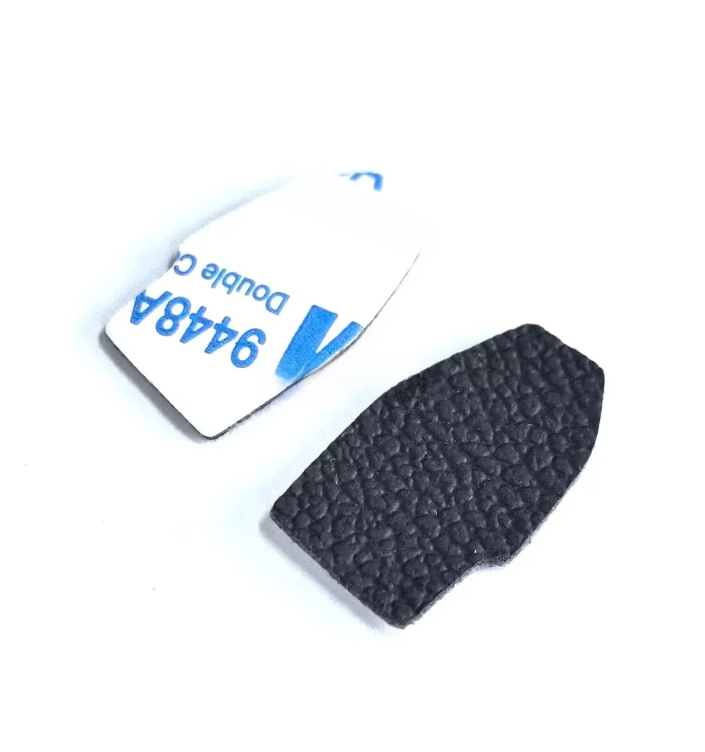 Nowa gumowa osłona tylnego uchwytu na kciuk do Olympus EM10III EM10 Mark III E-M10-III E-M5 III EM5-III E-PL5 E-PL6 EPL5 EPL6 — zdjęcie 2