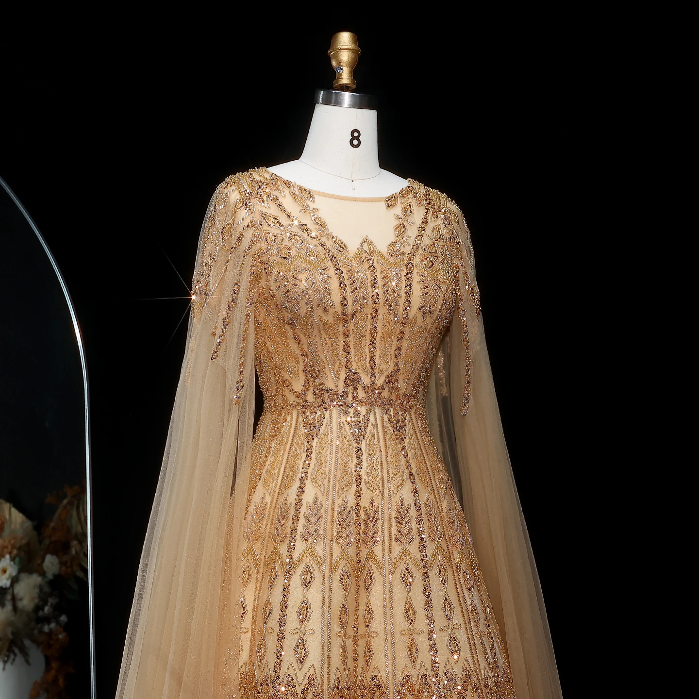 Sharon Said Luxuriöses Dubai Blaues Abendkleid mit Cape-Ärmeln in Übergröße, A-Linie, Arabisches Hochzeits- und Festkleid SS001, Maßanfertigung – Detail 30