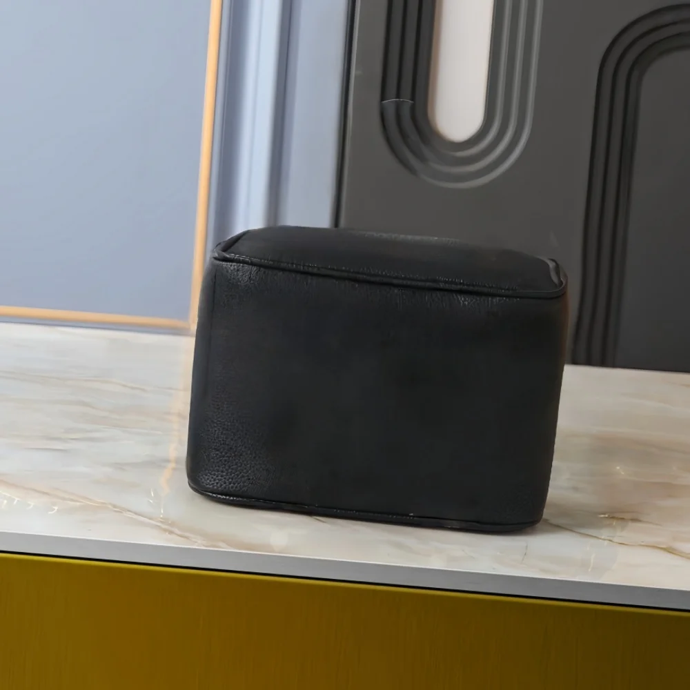 

2026 New Women's Bucket Bag, Crossbody Bag, Handbag, Available in Four Colors: Black, Pink, 19×13×11cm