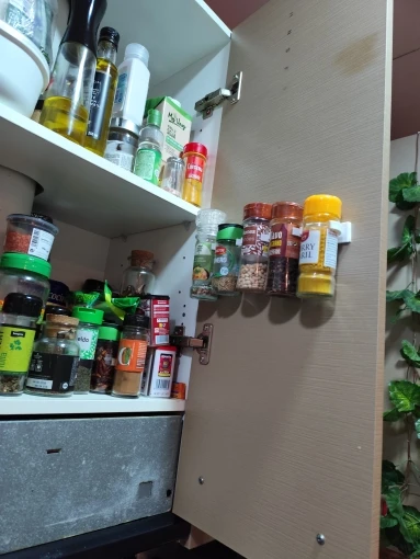 No-Punch Spice Rack Storage Plastic Storage with 3.5cm Hooks No-Punch Paste Neatly Storing Spice Bottles For Kitchen Use photo review