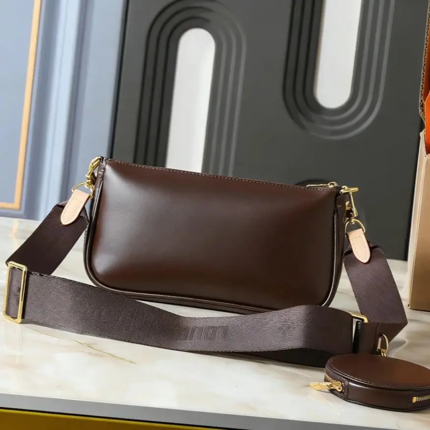 

Spring 2026 New Dark Brown Women's Makeup Bag - Versatile Leather Style Bag