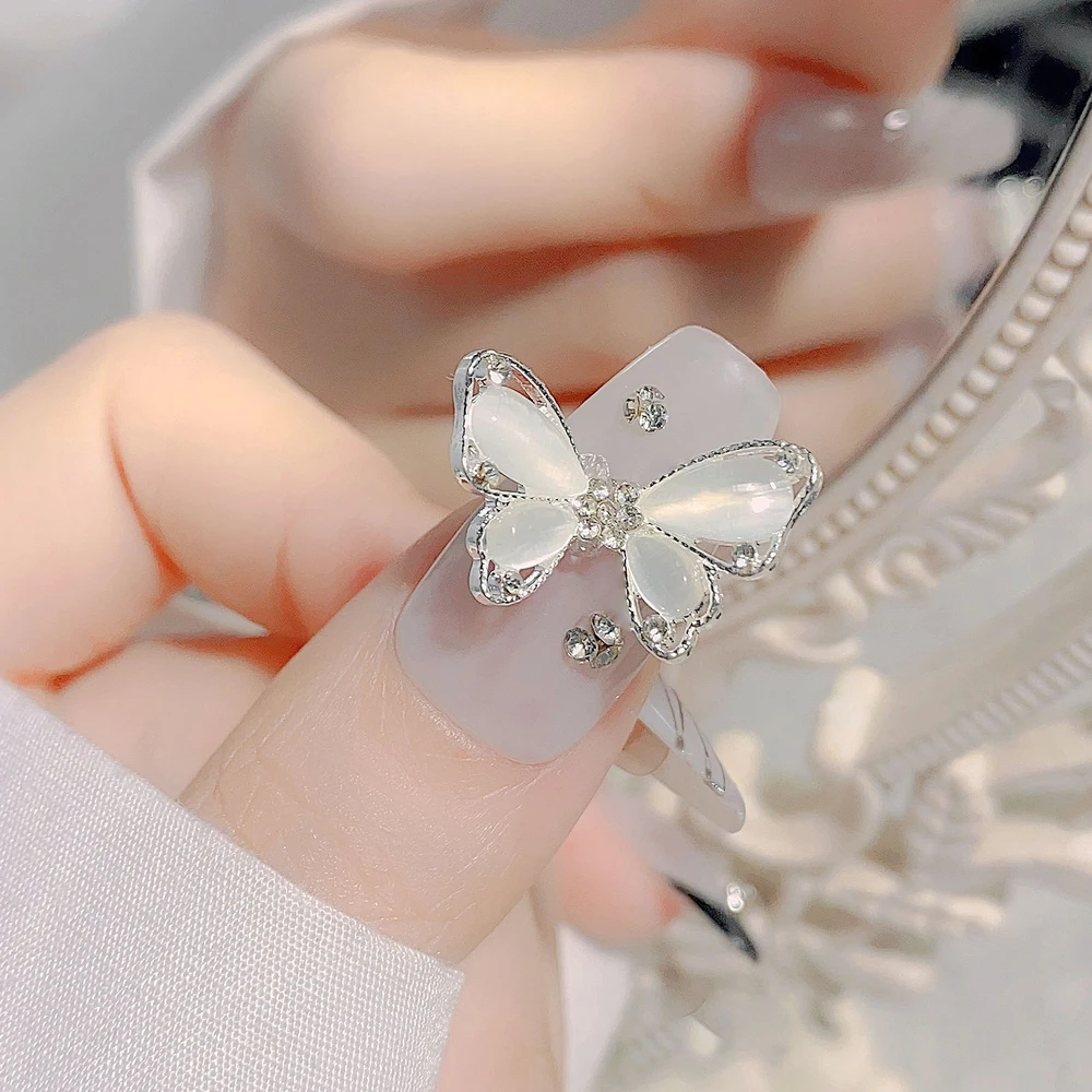 10Pcs Nail Enhancement Half Edge Opal Butterfly Water Diamond Metal Symmetric Splice Butterfly Alloy Bow Tie Nail Decoration