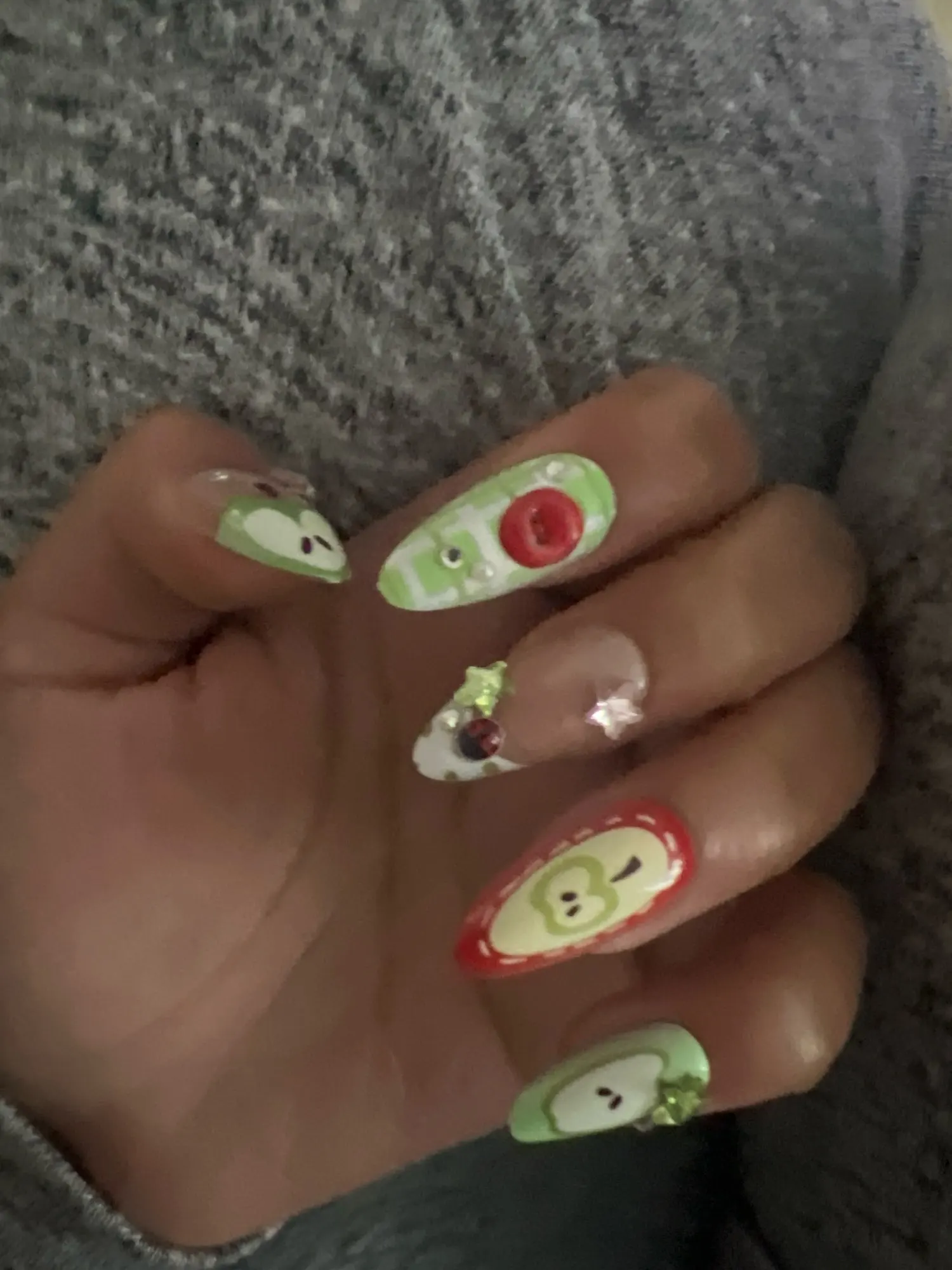 24PCS Cute Cartoon Red Apple False Nails Green Polka Dots Plaid Patterns French Fake Nails Tip Sweet Fruit Almond Nails Press On photo review