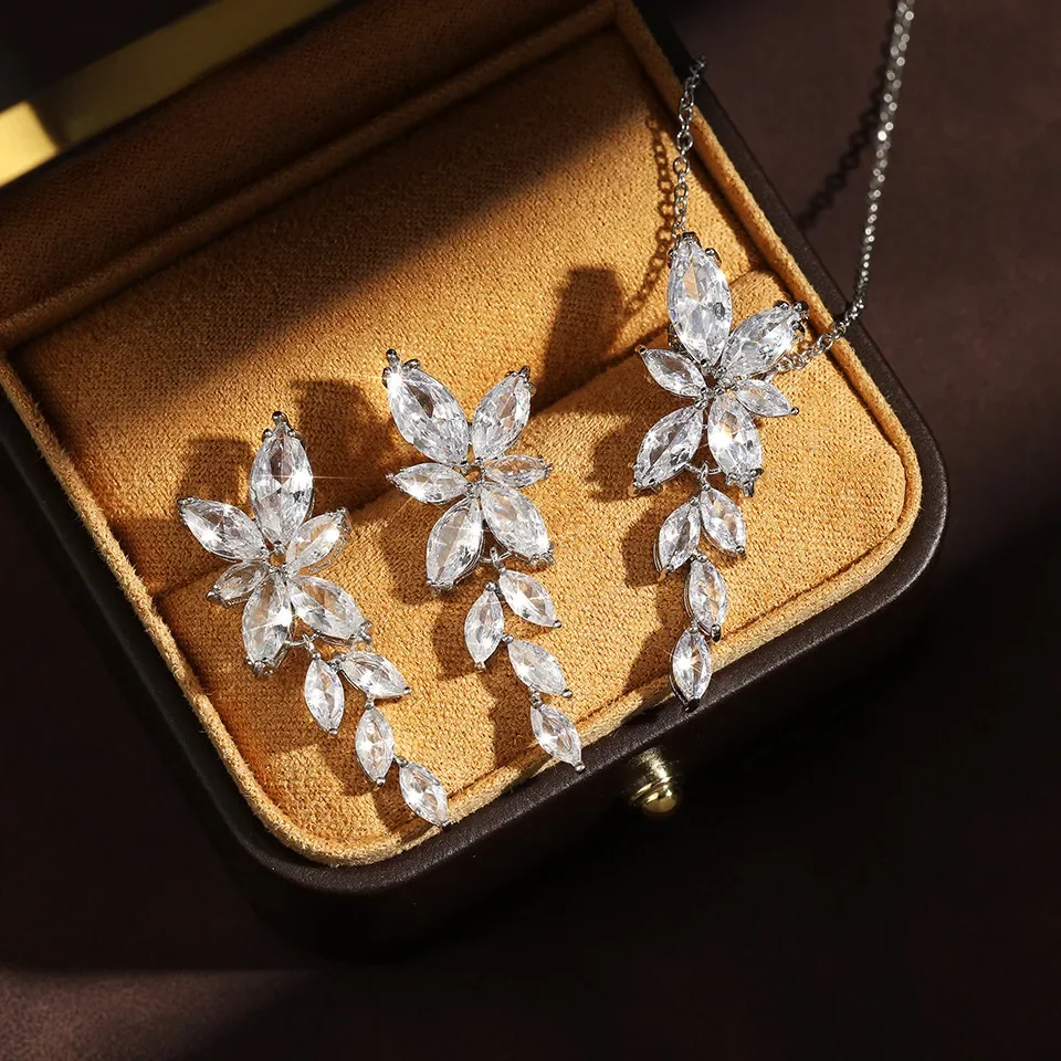 ZAKOL Fashion Cubic Zirconia Leaf Earrings Naszyjnik Zestaw dla kobiet Elegancki srebrny kolor Biżuteria ślubna Sukienka SP3064 — zdjęcie 2