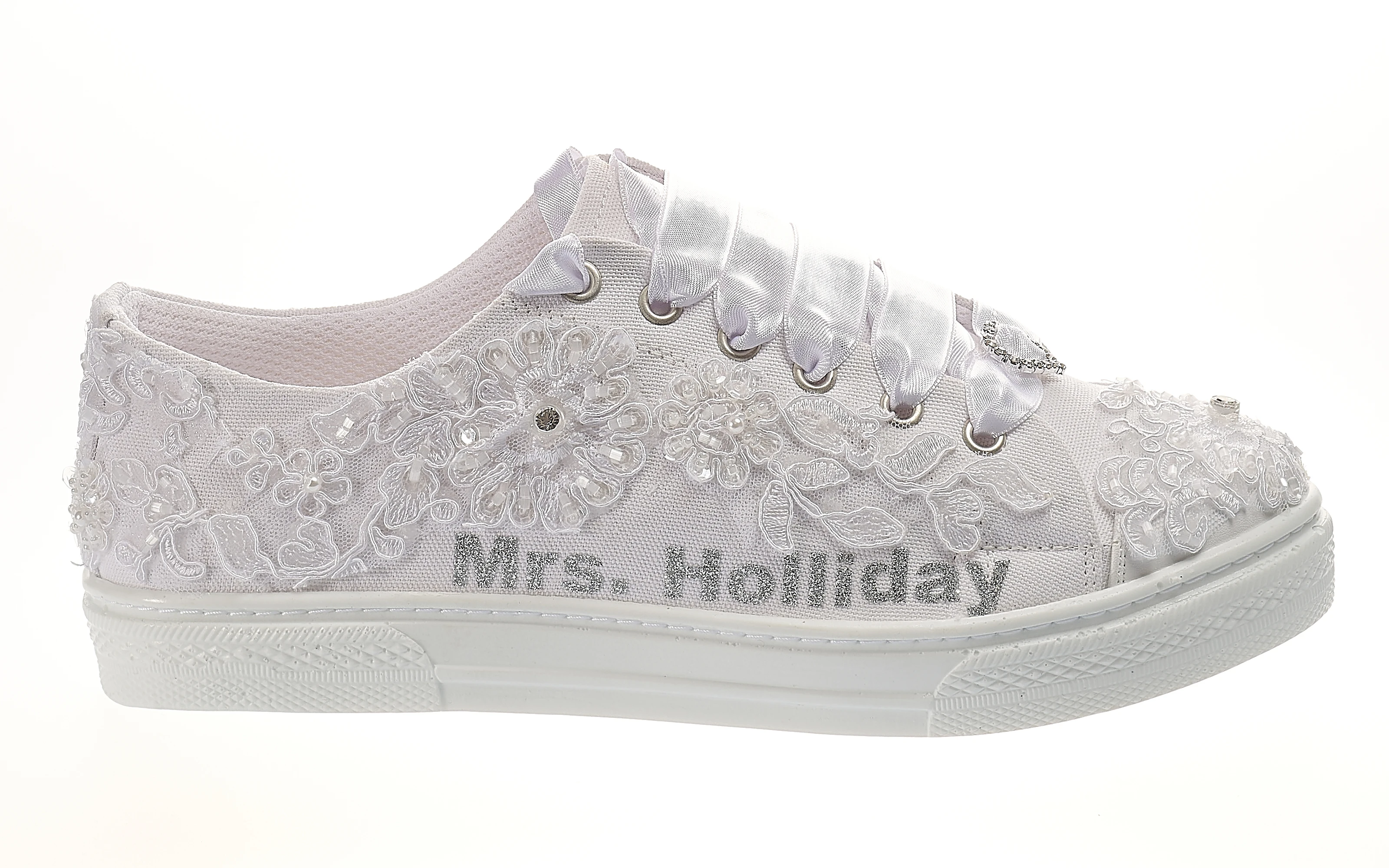 Elevate Your Wedding Style with Customizable Bride Sneakers Shoes - Comfortable White Wedding Shoes for Sporty Brides ,