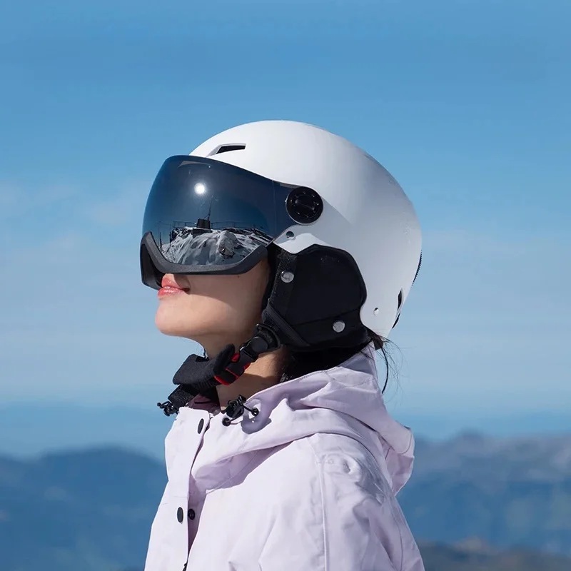 AliExpress Eastinear Professional Goggles Ski Helmet Outdoor Men's and Women's Adult Sports Ski and Snowboard Helmet Thickened Lining