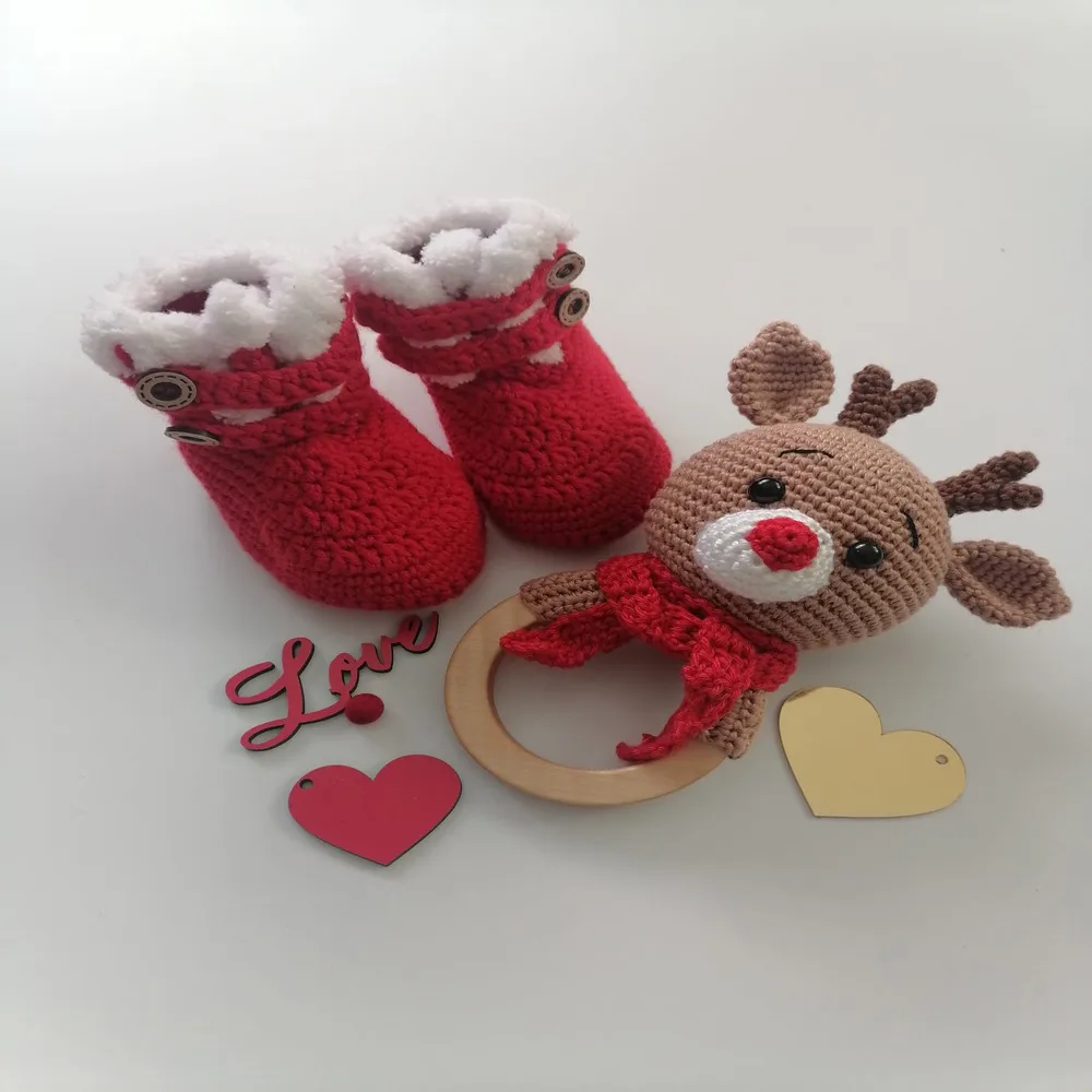 Gift For Christmas Newborn Double Set Deer Figure Handmade Baby Knitted Crochet Shoes Rattle Healthy