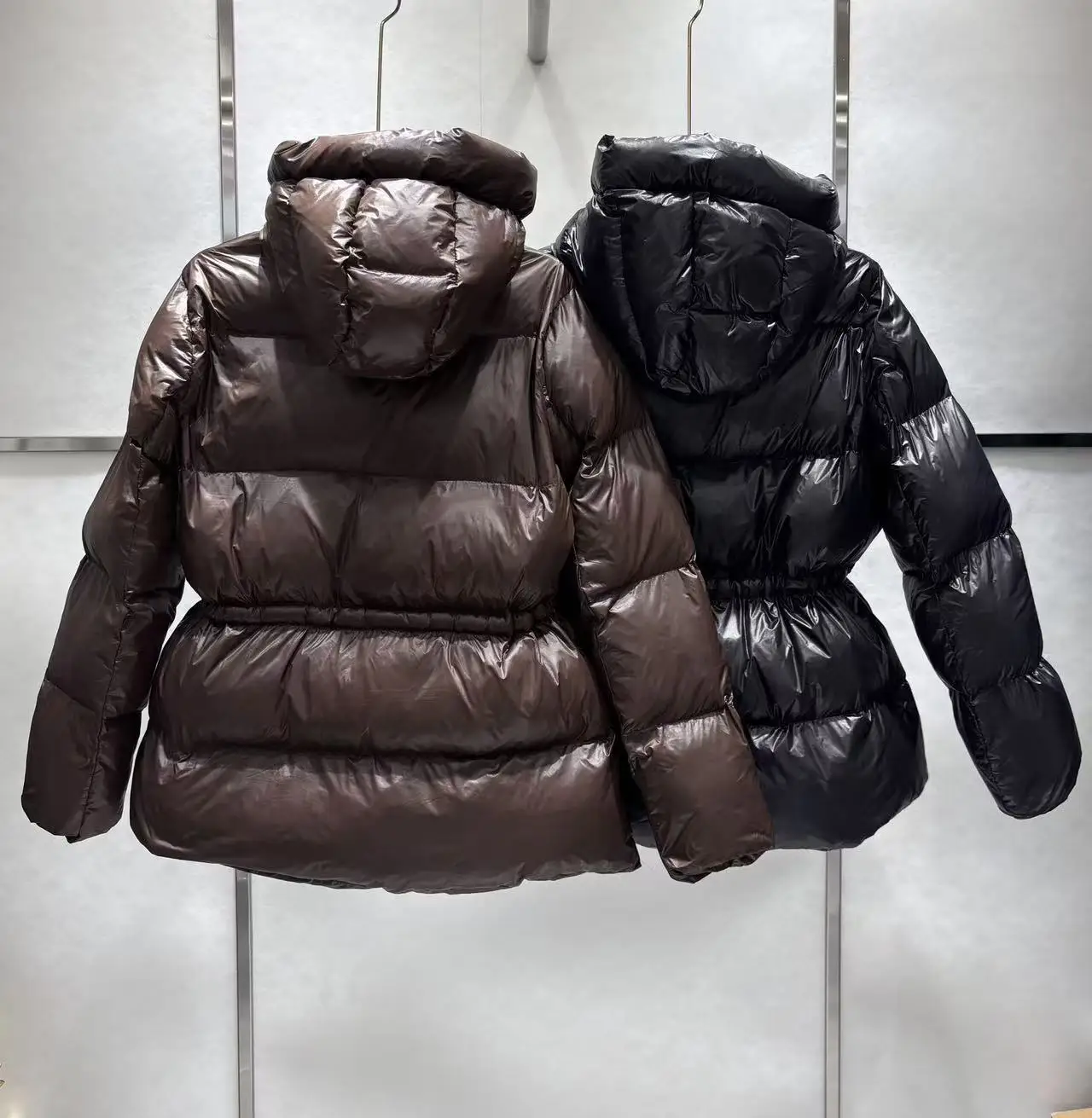 

Зима 2025 г., новое теплое и удобное хлопковое пальто с капюшоном и шнурком на талии