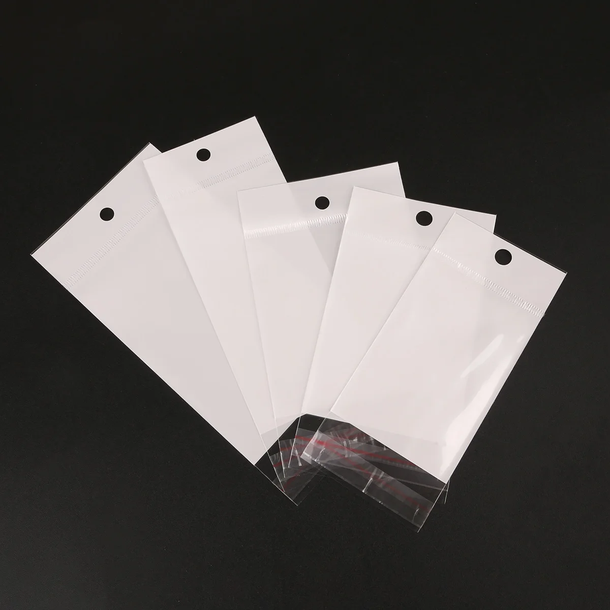 100pcs Hanging Hole White Plastic OPP Bag, Dust-proof Material Can Be Sealed Zipper Lock Bag, Transparent Gemstone Bag