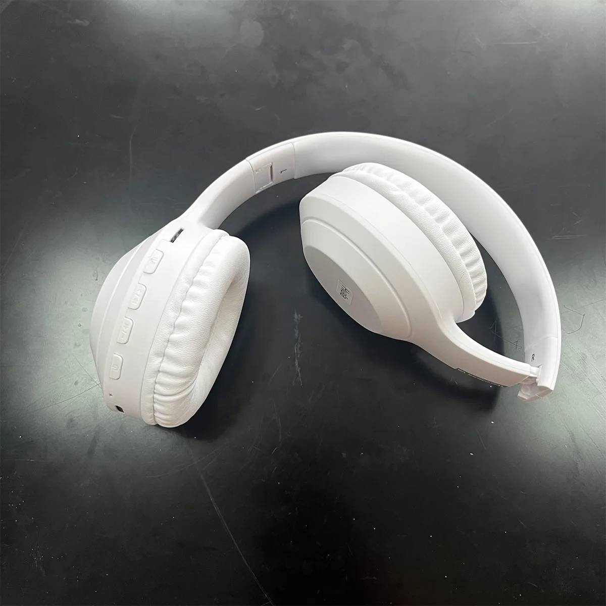 Hvala 女の子用有線ヘッドフォン マイク付き有線ヘッドセット 男の子用 マイク付きコンピューターヘッドフォン 子供用