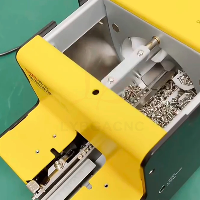 Macchina per viti automatica Macchina per la disposizione delle viti portatile Strumento di alimentazione 500cc Testa a tazza svasata Velocità della vite regolabile