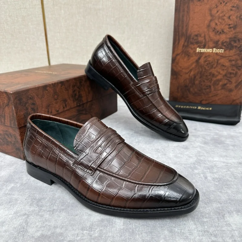 

New model men's loafers - high-end crocodile-patterned embossed cowhide handmade leather shoes