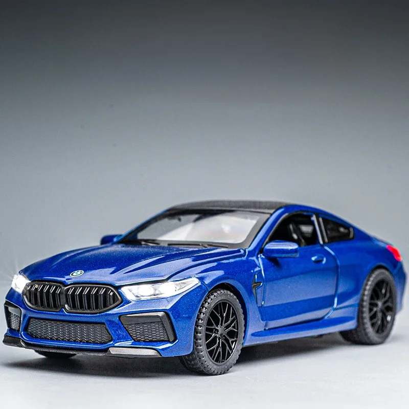 1:32 BMW M8 IM Supercar alliage moulé sous pression et véhicules jouets en métal jouet modèle de voiture son et lumière Collection enfants jouet